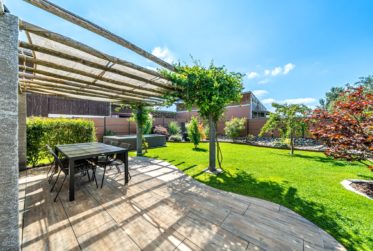 Charmante villa individuelle de 5.5 pièces avec jardin et piscine – Votre havre de paix vous attend !