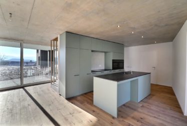 Superbe villa individuelle contemporaine neuve de 5.5 pièces avec vue imprenable sur le Moléson et le Cousimbert