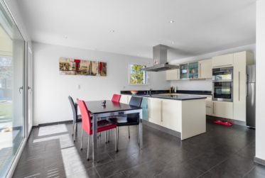 Splendide villa de 5.5 pièces dans un quartier paisible et très recherché !