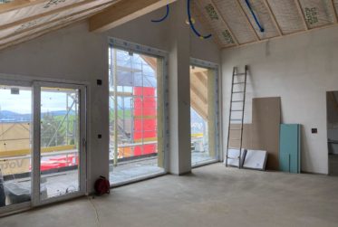 DERNIER APPARTEMENT 5,5 PIECES (DERNIER ETAGE)
