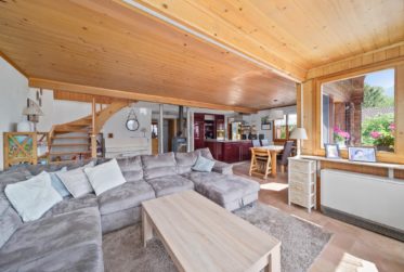 Chalet mitoyen en triplex jouissant d'une situation exceptionnelle