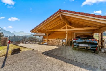 SPLENDIDE CHALET 5.5 PIÈCES AVEC SITUATION EXCEPTIONNELLE !