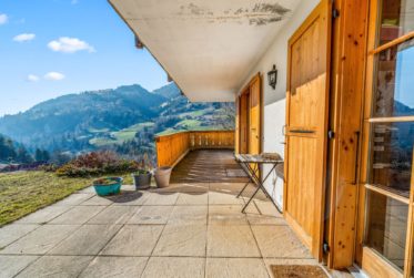 SPLENDIDE CHALET 5.5 PIÈCES AVEC SITUATION EXCEPTIONNELLE !