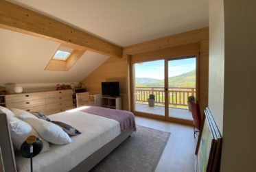 DERNIER ÉTAGE, MAGNIFIQUE DUPLEX 5,5 PIÈCES
