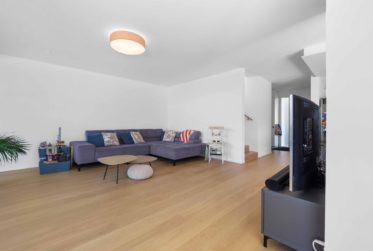 Splendide villa individuelle contemporaine avec piscine dans un quartier résidentiel de standing !