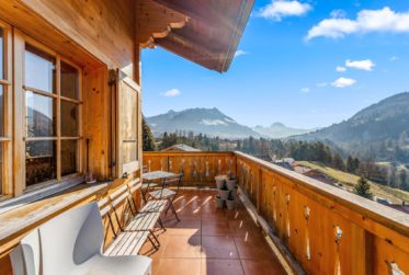 SPLENDIDE CHALET 5.5 PIÈCES AVEC SITUATION EXCEPTIONNELLE !