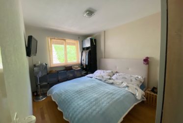 Un havre de paix au centre de Marly, Maison de 5,5 pièces avec beau jardin le long de la Gérine