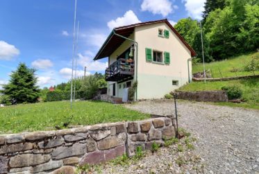 Un écrin de quiétude face au lac de la Gruyère – Chalet individuel à La Berra