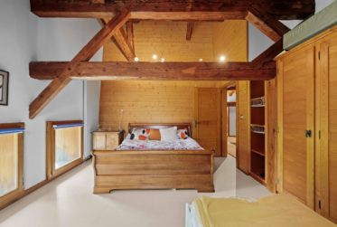 Somptueux appartement triplex de 8.5 pièces dans une ferme rénovée classée, au cœur de Marsens