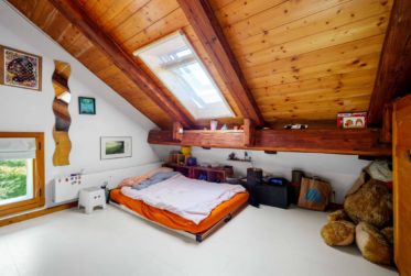 Somptueux appartement triplex de 8.5 pièces dans une ferme rénovée classée, au cœur de Marsens