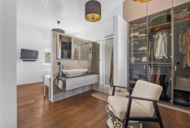 Somptueuse villa individuelle moderne et élégante avec piscine