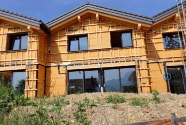 Magnifique villa contiguë de 5.5 pièces en construction !