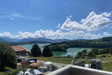 Magnifique duplex de prestige face au lac au cœur de la Gruyère !