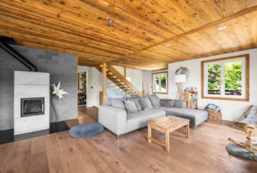 Superbe chalet rénové avec vue panoramique et ensoleillement optimal