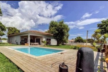 Villa de charme en Corse, côté oriental – Vue montagnes, piscine & calme absolu