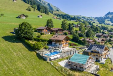 Chalet d’exception avec piscine au cœur des Alpes vaudoises