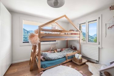 Superbe chalet rénové avec vue panoramique et ensoleillement optimal