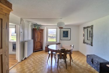 Magnifique maison villageoise jouissant d'une vue exceptionnelle
