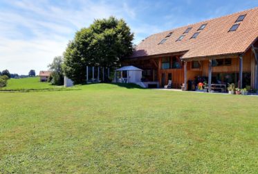 Appartement 4,5 pièces au rez-de-jardin d'une ferme totalement rénovée