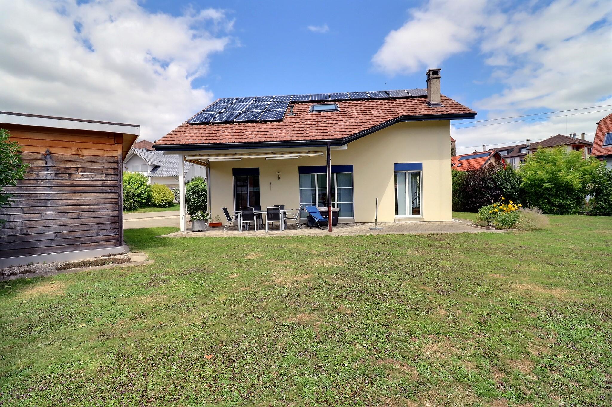 Harmonie entre nature et confort – belle villa individuelle de 5.5 pièces