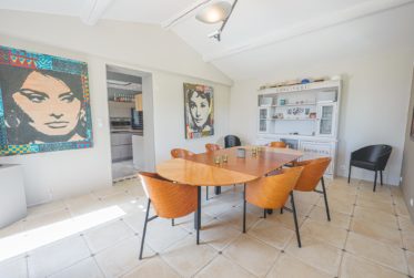 Propriété de caractère avec vue panoramique à Saint-Saturnin-lès-Apt en Provence