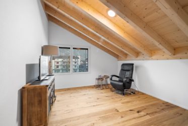Duplex 5.5 pièces d'exception en attique au cœur du village de Broc !