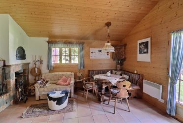 Havre alpin : Charmant chalet avec magnifique jardin et jaccuzzi