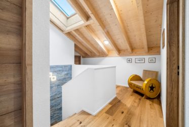 Duplex 5.5 pièces d'exception en attique au cœur du village de Broc !