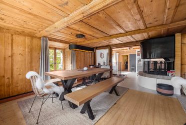 Ferme exceptionnelle de caractère entièrement rénovée au cœur de la campagne fribourgeoise