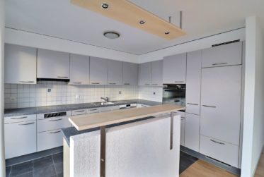 Somptueux attique de 4.5 pièces rénové avec vue imprenable sur le Moléson et la ville de Bulle !