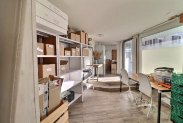 Local commercial avec situation exceptionnelle