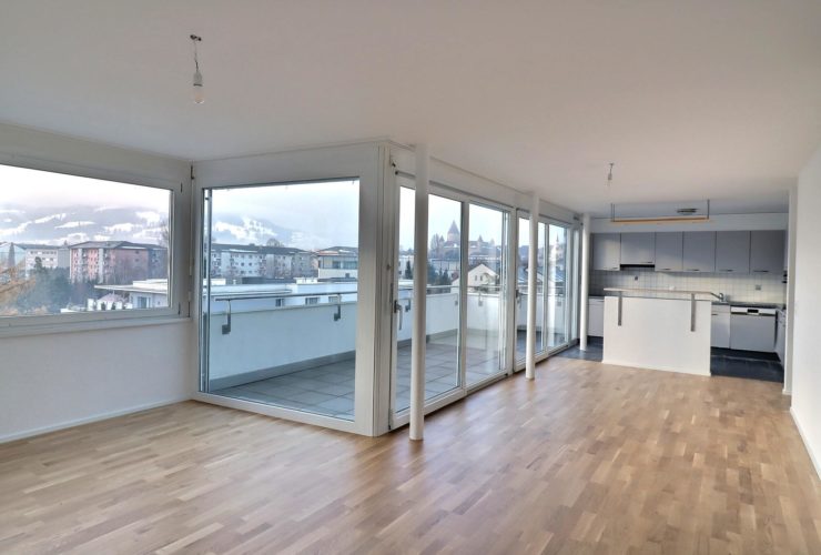 Somptueux attique de 4.5 pièces rénové avec vue imprenable sur le Moléson et la ville de Bulle !