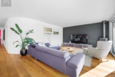 Splendide appartement de 5.5 pièces avec terrasse spacieux jardin et vue imprenable sur le Moléson