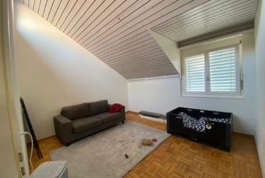 Dernier étage, appartement 4,5 pièces pour rendement locatif