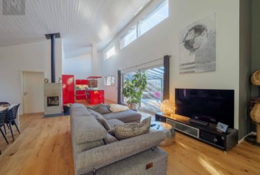 Superbe villa individuelle de plain-pied dans un cadre verdoyant !