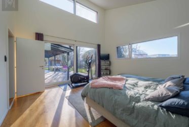 Superbe villa individuelle de plain-pied dans un cadre verdoyant !