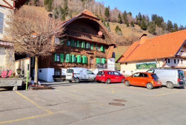 Une demeure historique de 2 appartements avec vue imprenable sur les montagnes