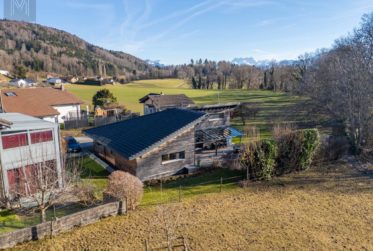 Superbe villa individuelle de plain-pied dans un cadre verdoyant !