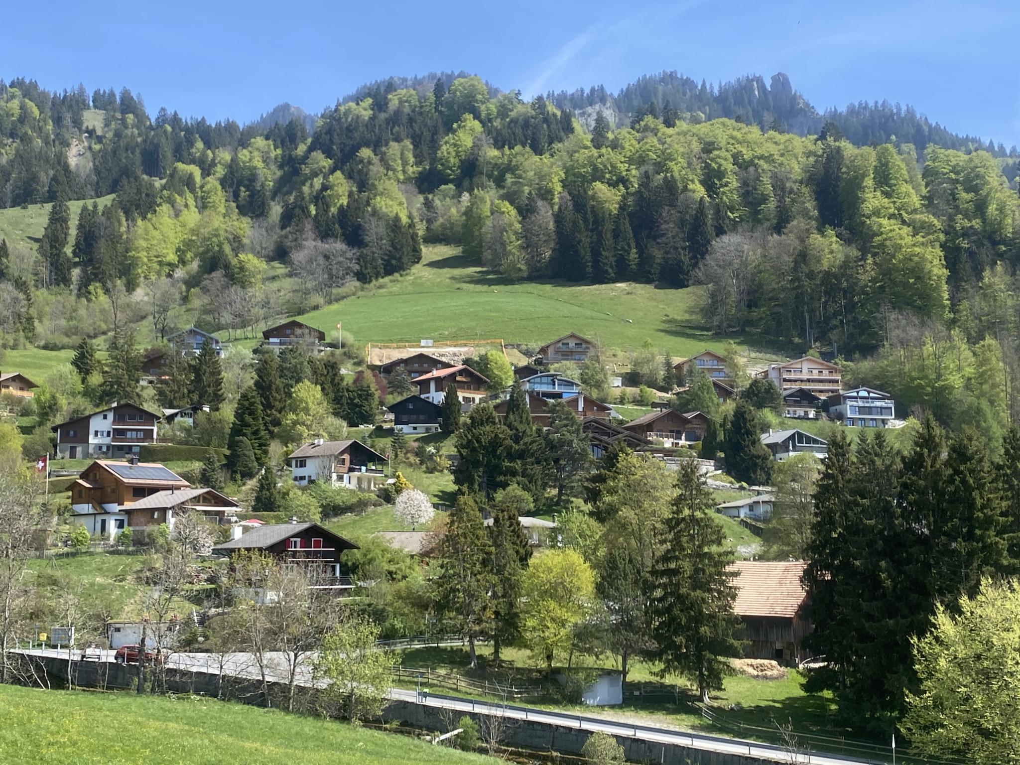 VUE D'EXCEPTION !!! APPARTEMENTS 4,5 PIECES DE HAUT STANDING