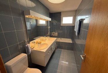 Superbe appartement duplex de 4.5 pièces avec vue panoramique sur le lac Léman et les Alpes