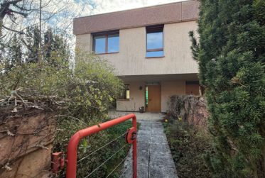 Superbe appartement duplex de 4.5 pièces avec vue panoramique sur le lac Léman et les Alpes