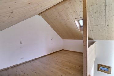 Charmante maisonnette individuelle en PPE avec vue panoramique exceptionnelle !