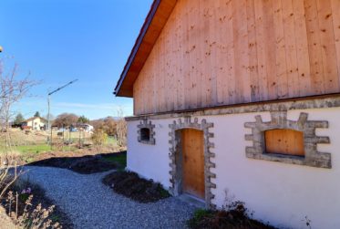 Charmante maisonnette individuelle en PPE avec vue panoramique exceptionnelle !