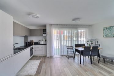 Un art de vivre contemporain à deux pas du centre de Bulle – Magnifique 3.5 pièces !