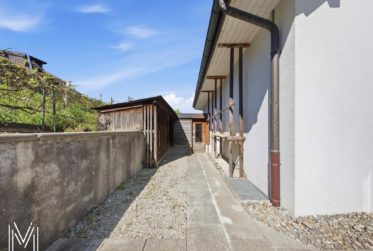 Villa d'exception de 6,5 pièces dans un quartier calme résidentiel avec vue exceptionnelle !