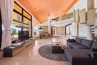 Élégance architecturale & panorama d’exception – Une propriété hors du commun
