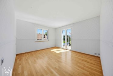 Villa d'exception de 6,5 pièces dans un quartier calme résidentiel avec vue exceptionnelle !