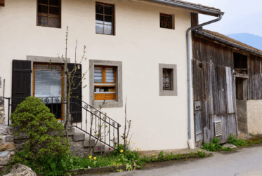 maison villageoise 5.5 p. avec grange et potentiel