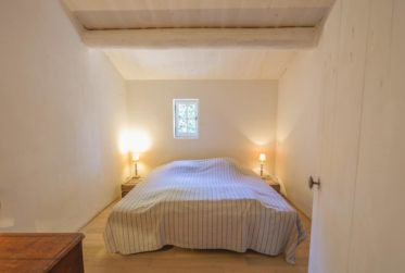 Elégante propriété au charme provençal au coeur du Lubéron, cadre exceptionnel !