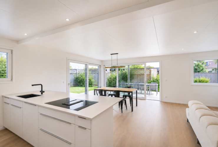 Magnifique maison jumelée contemporaine construction bois de 4,5 pièces avec terrasse et jardin privatif !